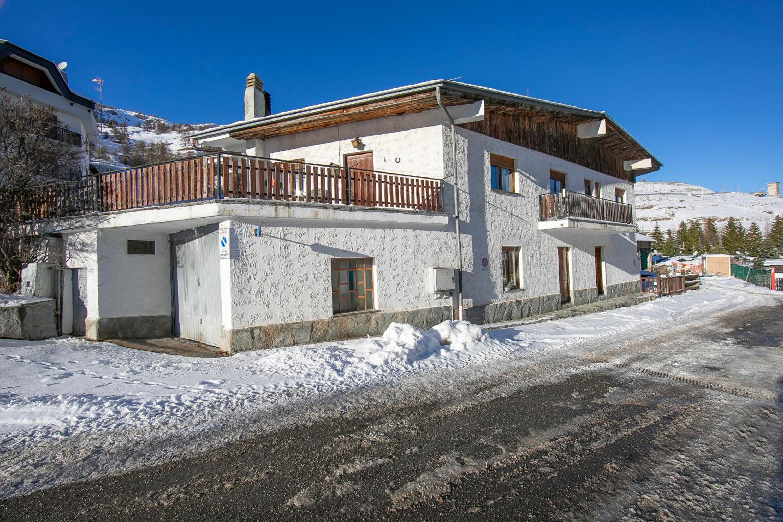 Borgata Family Studio Ski In Ski Out 300m - Happy Rentals en Sestriere