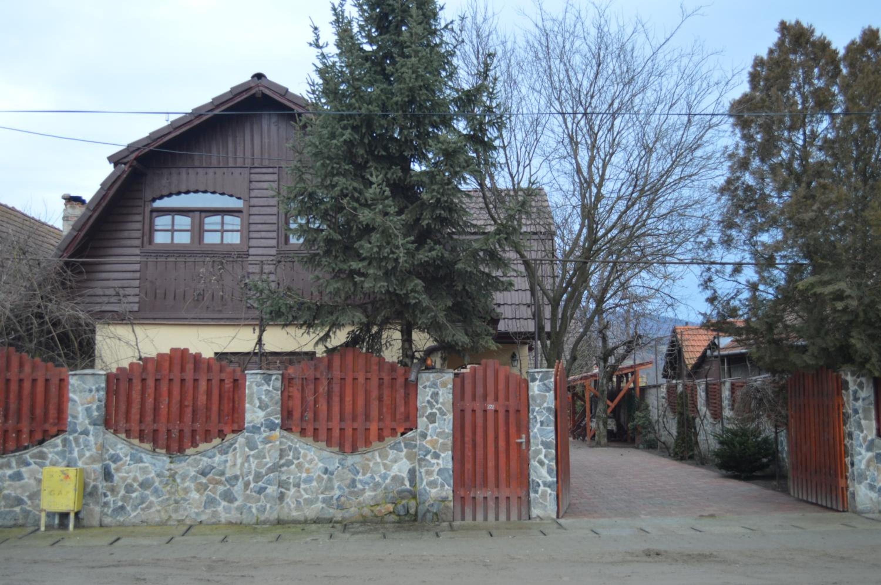 Photo 46
