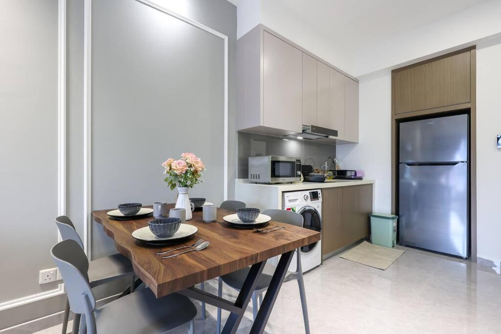 Agile Bukit Bintang 5 Star Suites 2BR TRX Pavilion