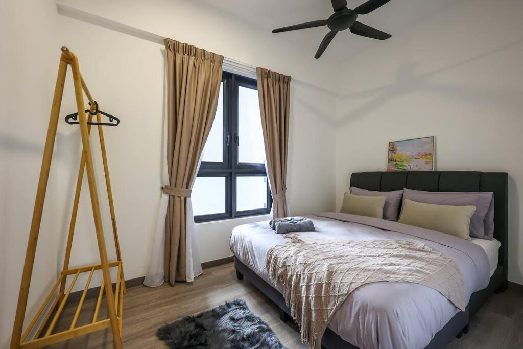 Agile Bukit Bintang 5 Star Suites 2BR TRX Pavilion