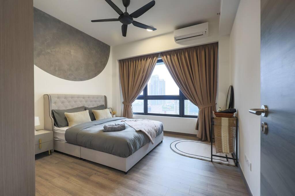 Agile Bukit Bintang 5 Star Suites 2BR TRX Pavilion