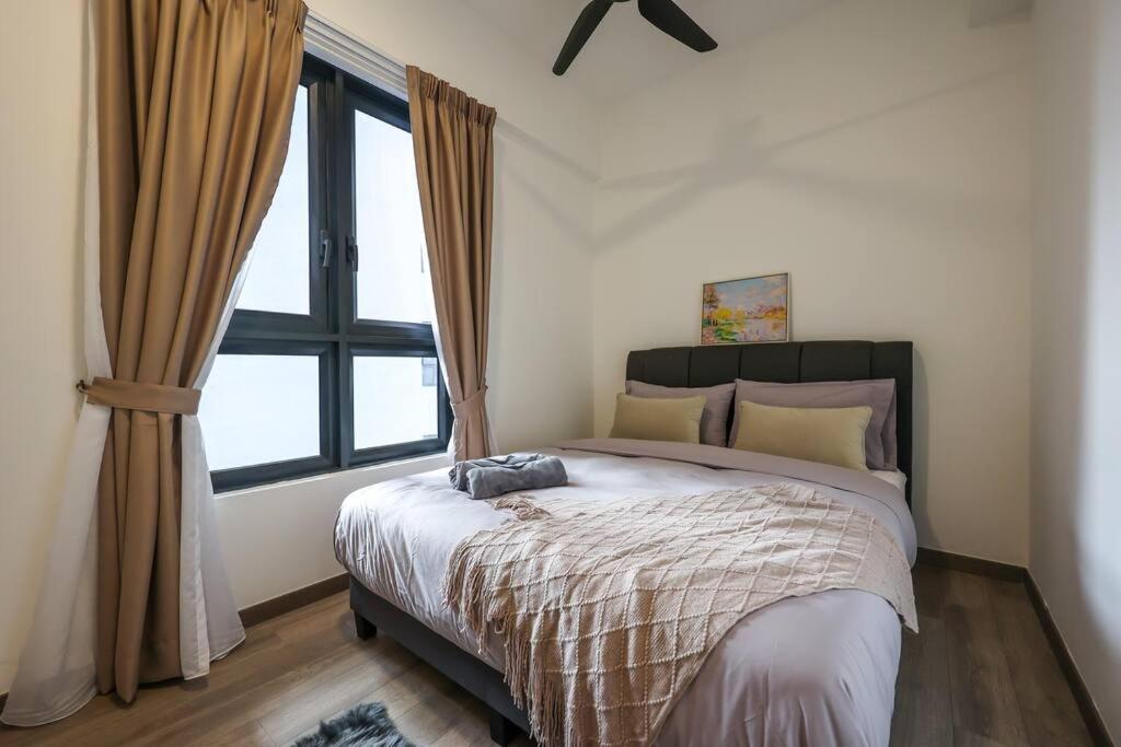 Agile Bukit Bintang 5 Star Suites 2BR TRX Pavilion