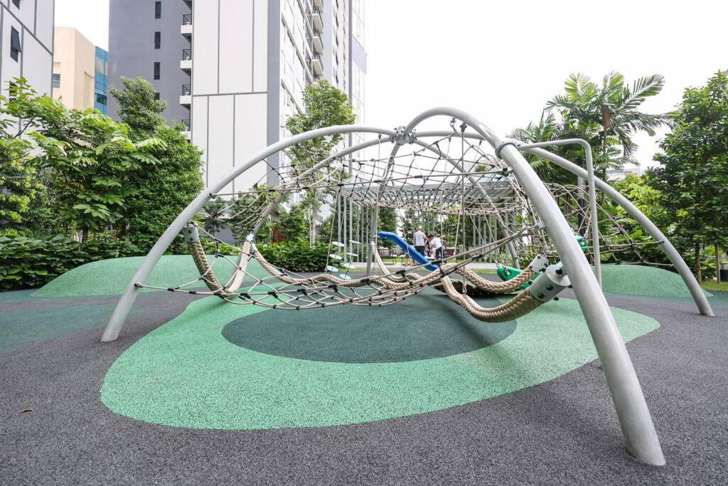 Agile Bukit Bintang 5 Star Suites 2BR TRX Pavilion