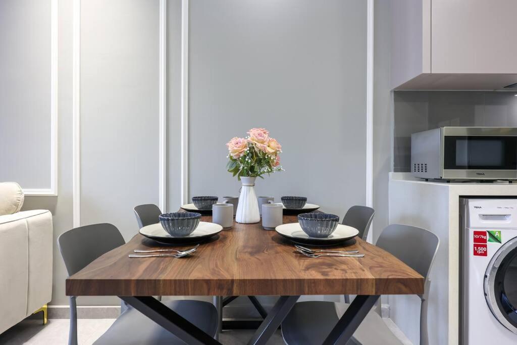 Agile Bukit Bintang 5 Star Suites 2BR TRX Pavilion