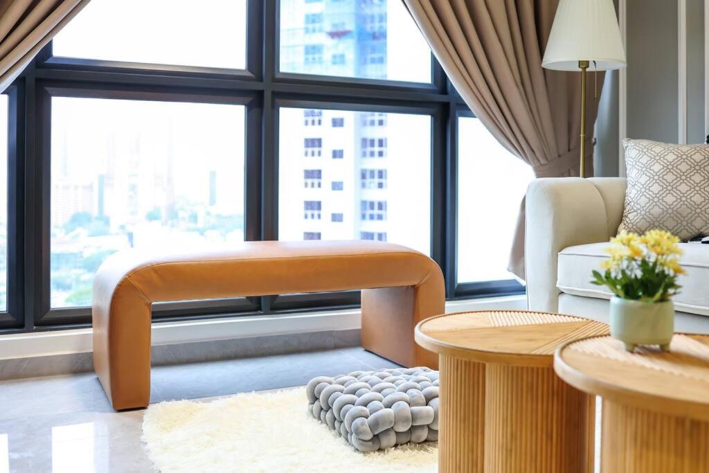 Agile Bukit Bintang 5 Star Suites 2BR TRX Pavilion
