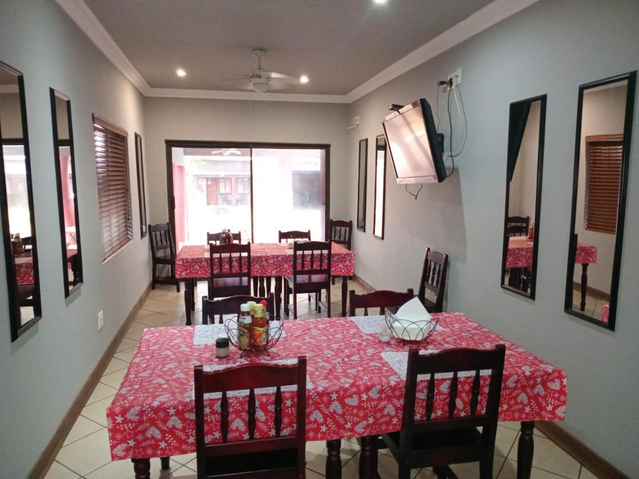 Grand Central Guesthouse, photo 4