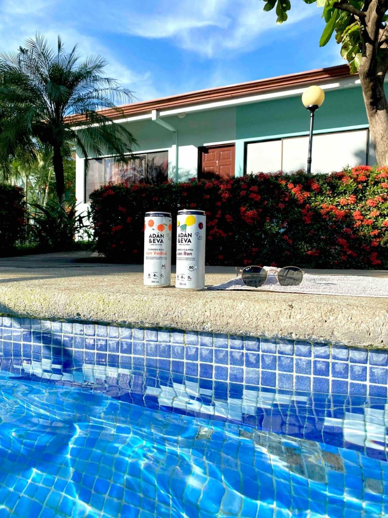 Casa Verde 2b2b Completely Renovated Ground Unit