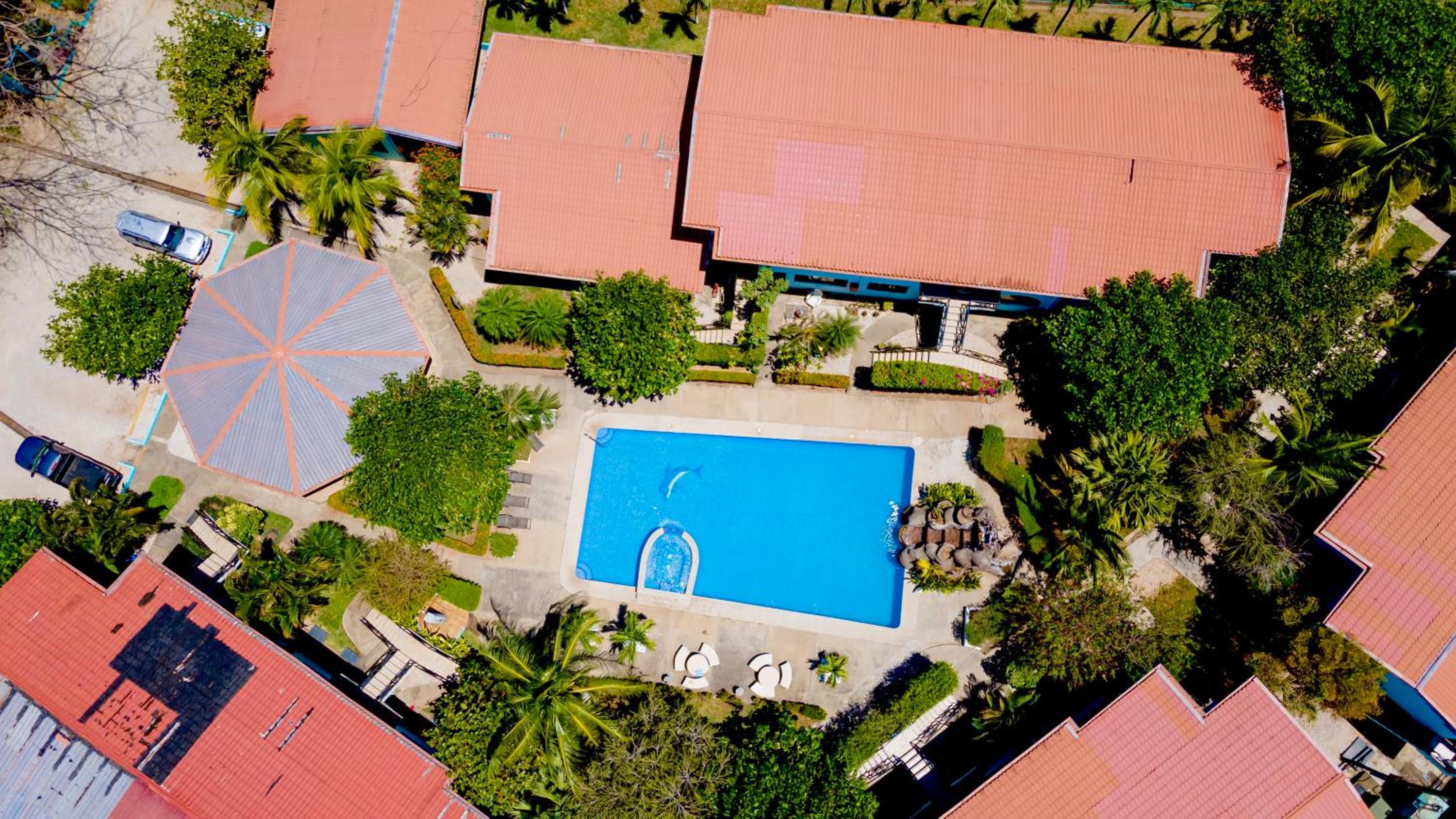 Casa Verde 2b2b Completely Renovated Ground Unit