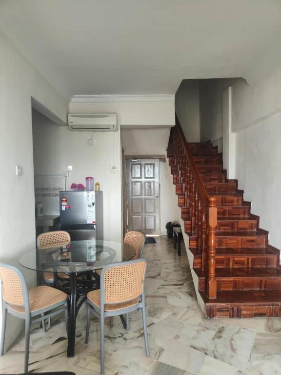 GLORY BEACH RESORT Penthouse Apartment 3bedroom view 3