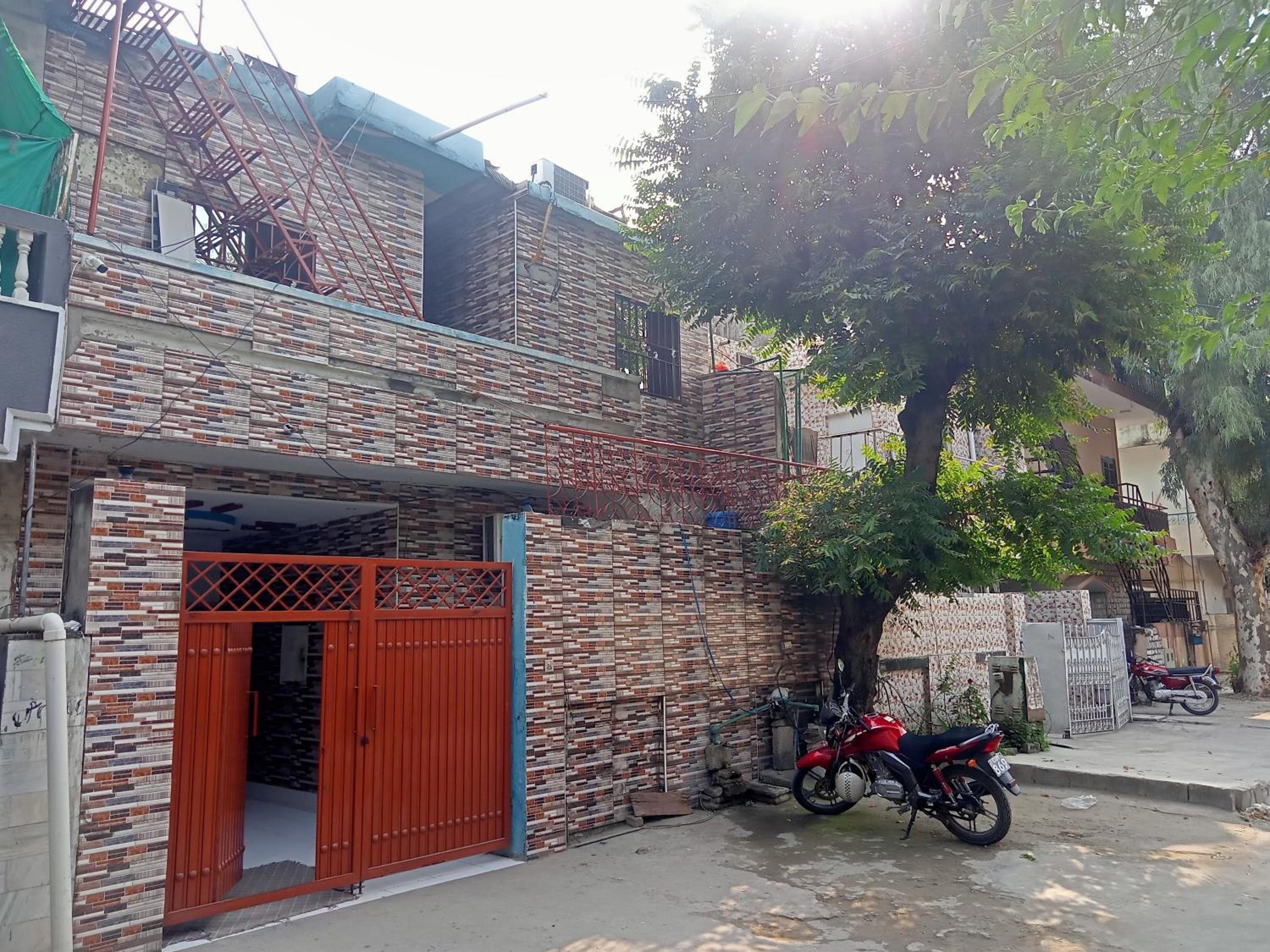 New White Rose Guest House