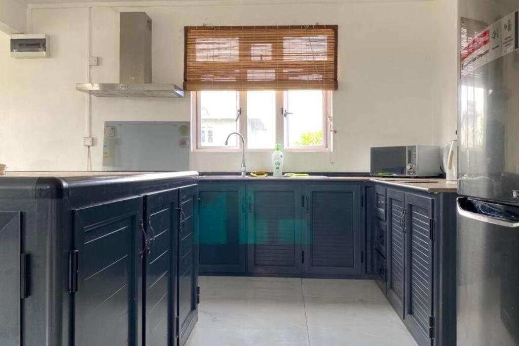 2 Bedroom Ensuite apartment photo 4