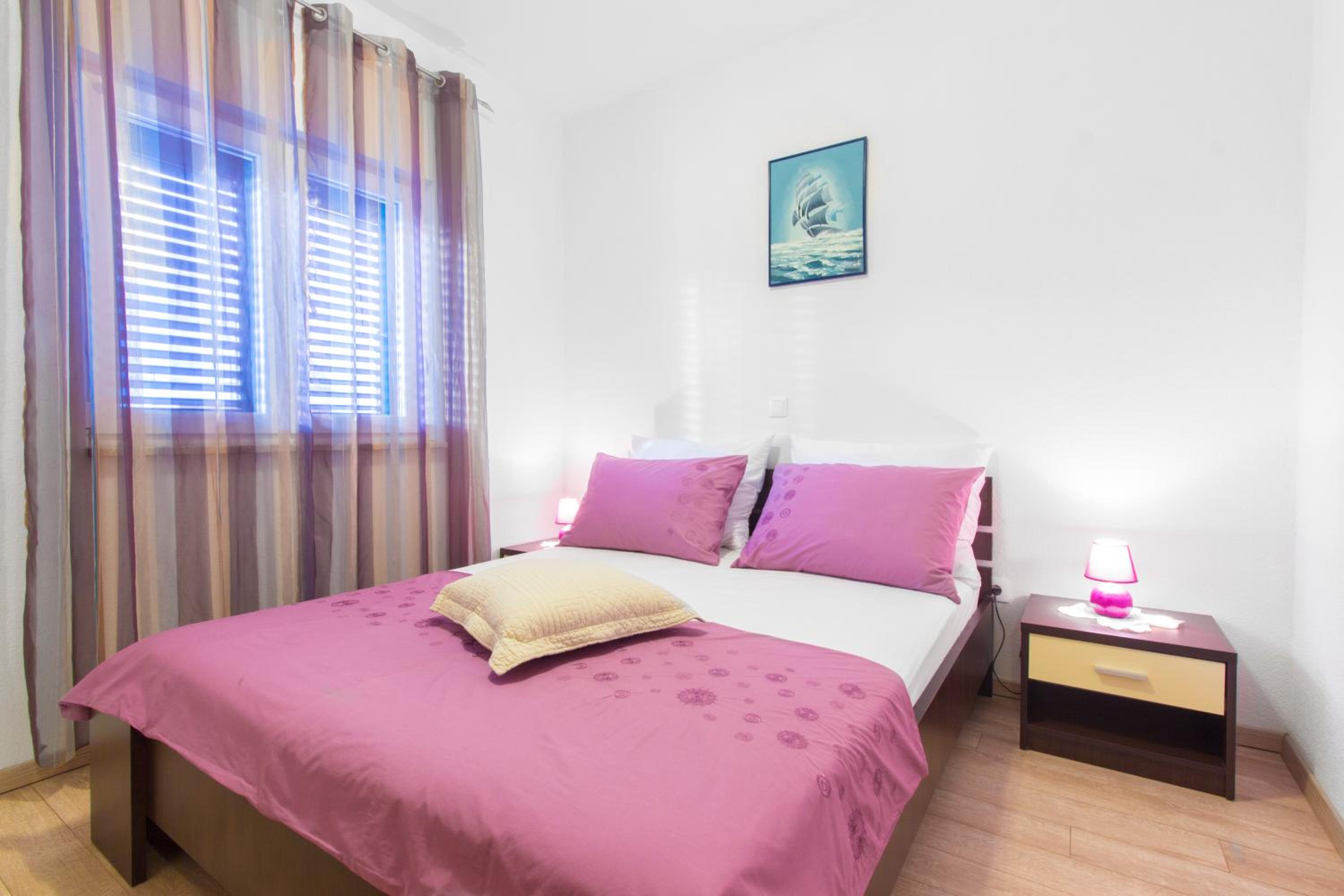 Apartments Srdarev Pencov view 5