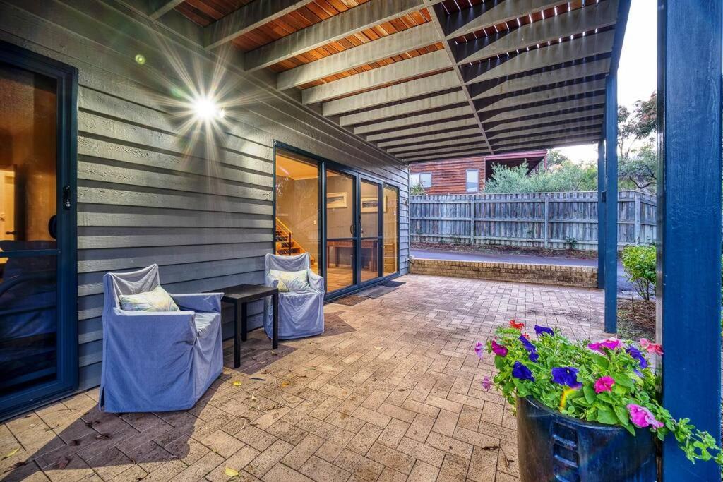 Paradiso Pet-Friendly Beachside Bliss