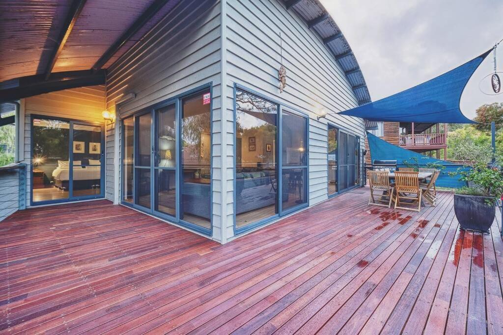 Paradiso Pet-Friendly Beachside Bliss