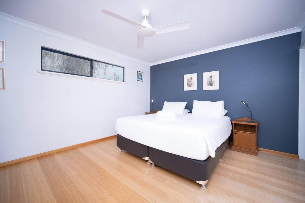 Paradiso Pet-Friendly Beachside Bliss