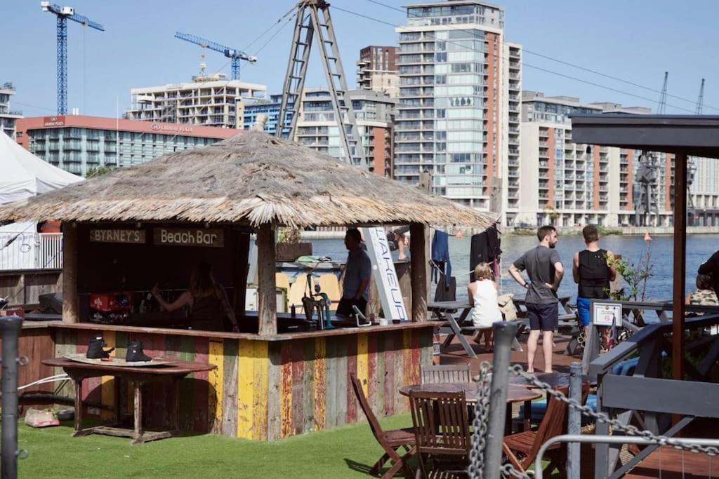 LUX 3BDR Riverside Duplex Mansionette By LCY & ExCeL I 20mins to Central London