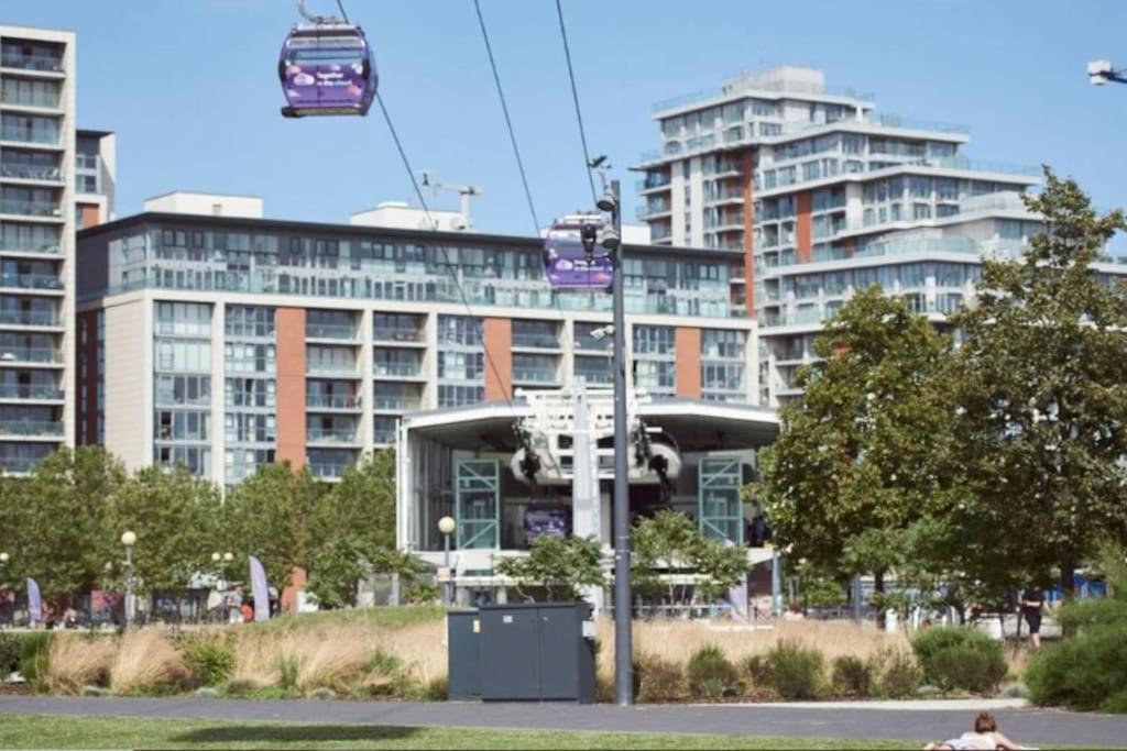 LUX 3BDR Riverside Duplex Mansionette By LCY & ExCeL I 20mins to Central London