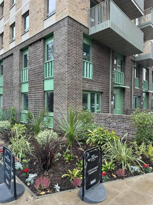 LUX 3BDR Riverside Duplex Mansionette By LCY & ExCeL I 20mins to Central London