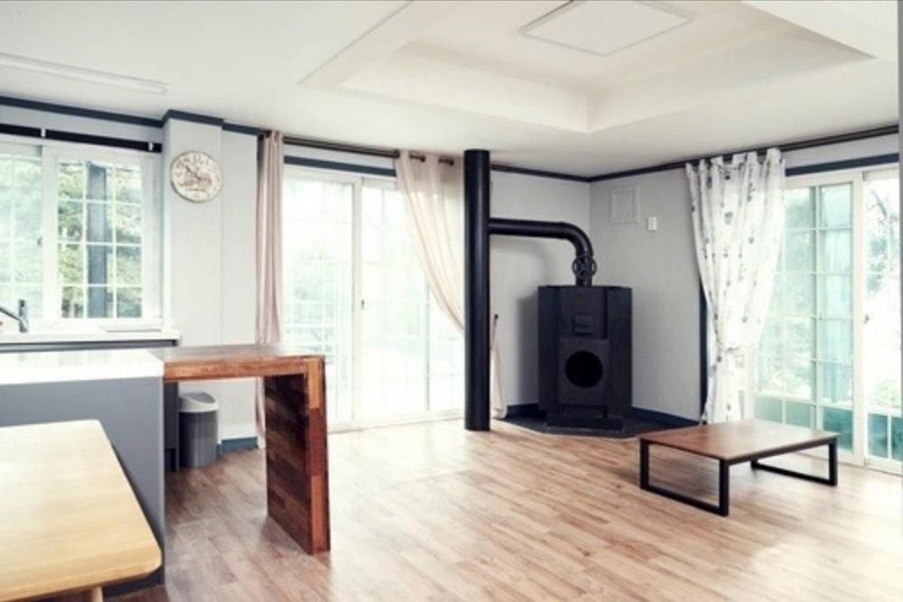 Taean Sugasolbang