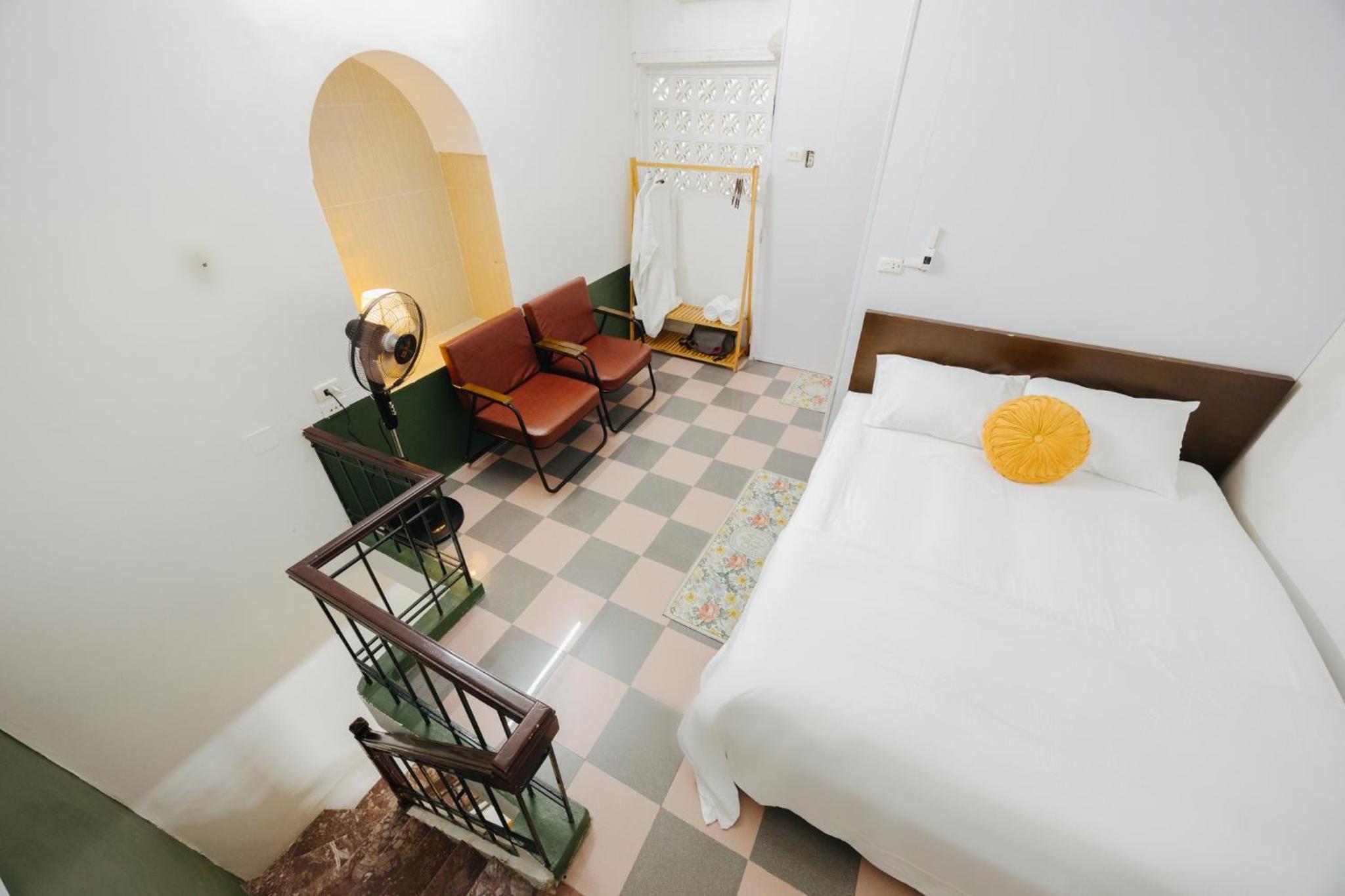 Homestay and Eggcoffee Central Hanoi Old Quarter