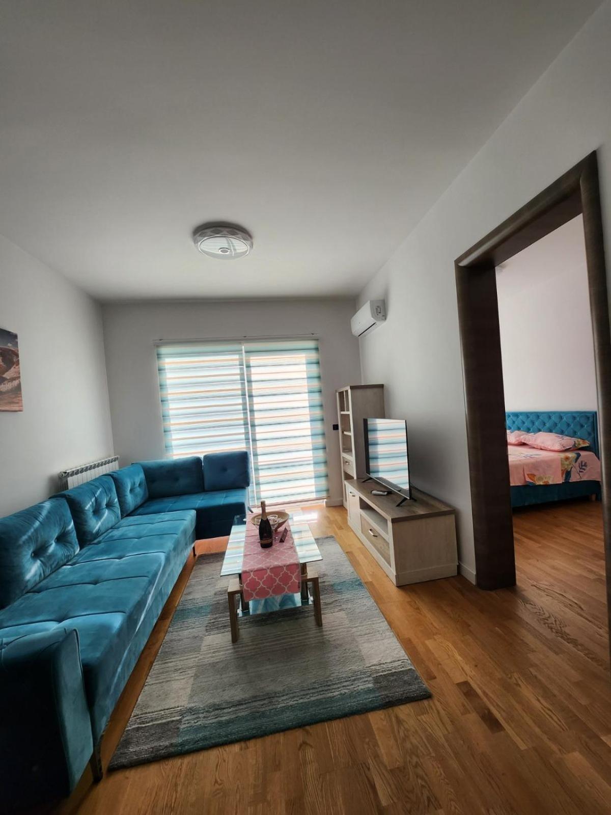 Luxury Blue Apartment Bulevar
