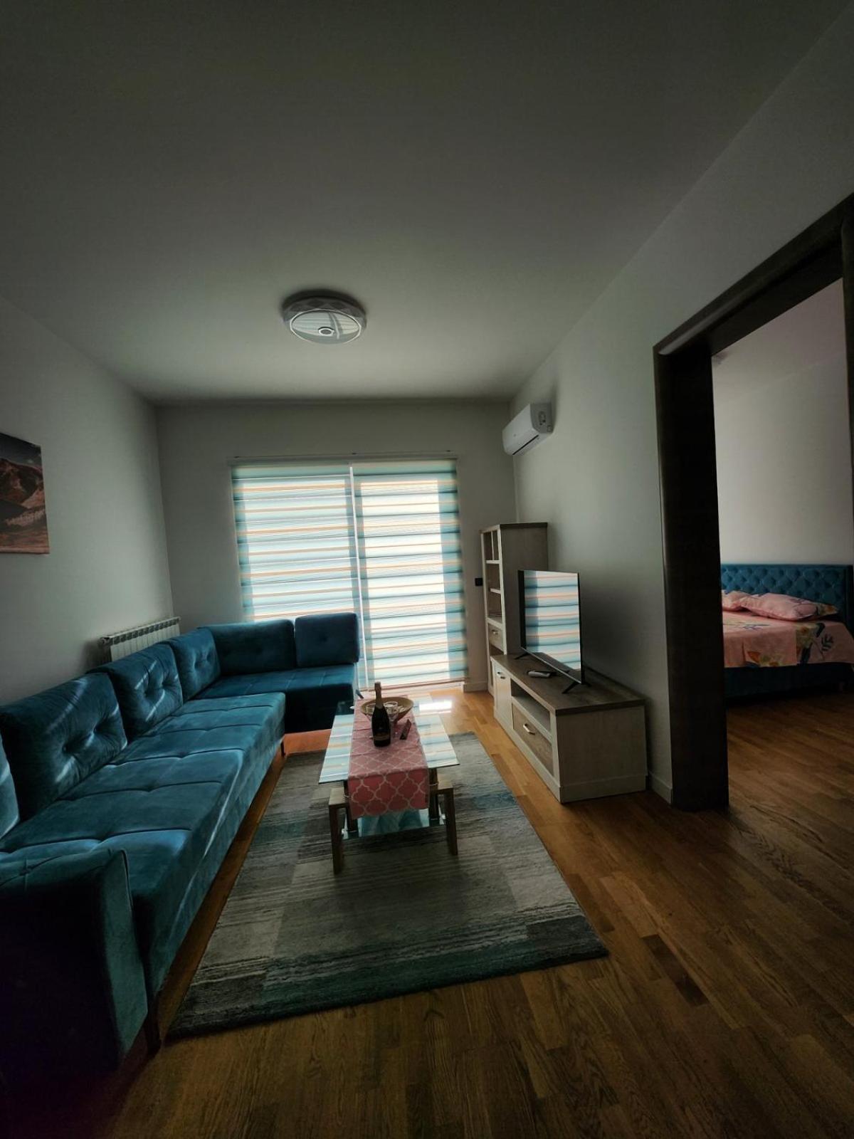 Luxury Blue Apartment Bulevar