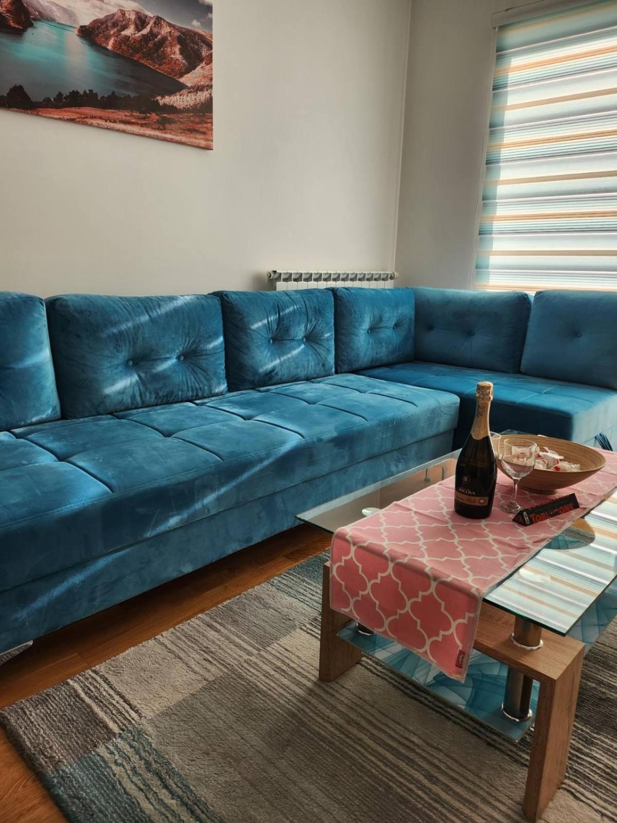 Luxury Blue Apartment Bulevar