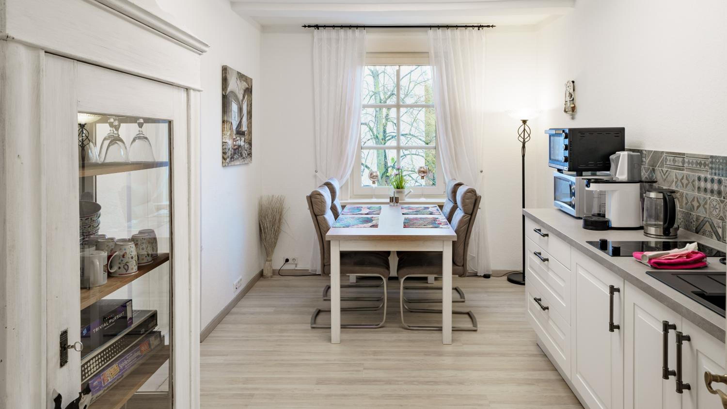 Apartment & Junior-Suite Schloßstraße am Park view 2