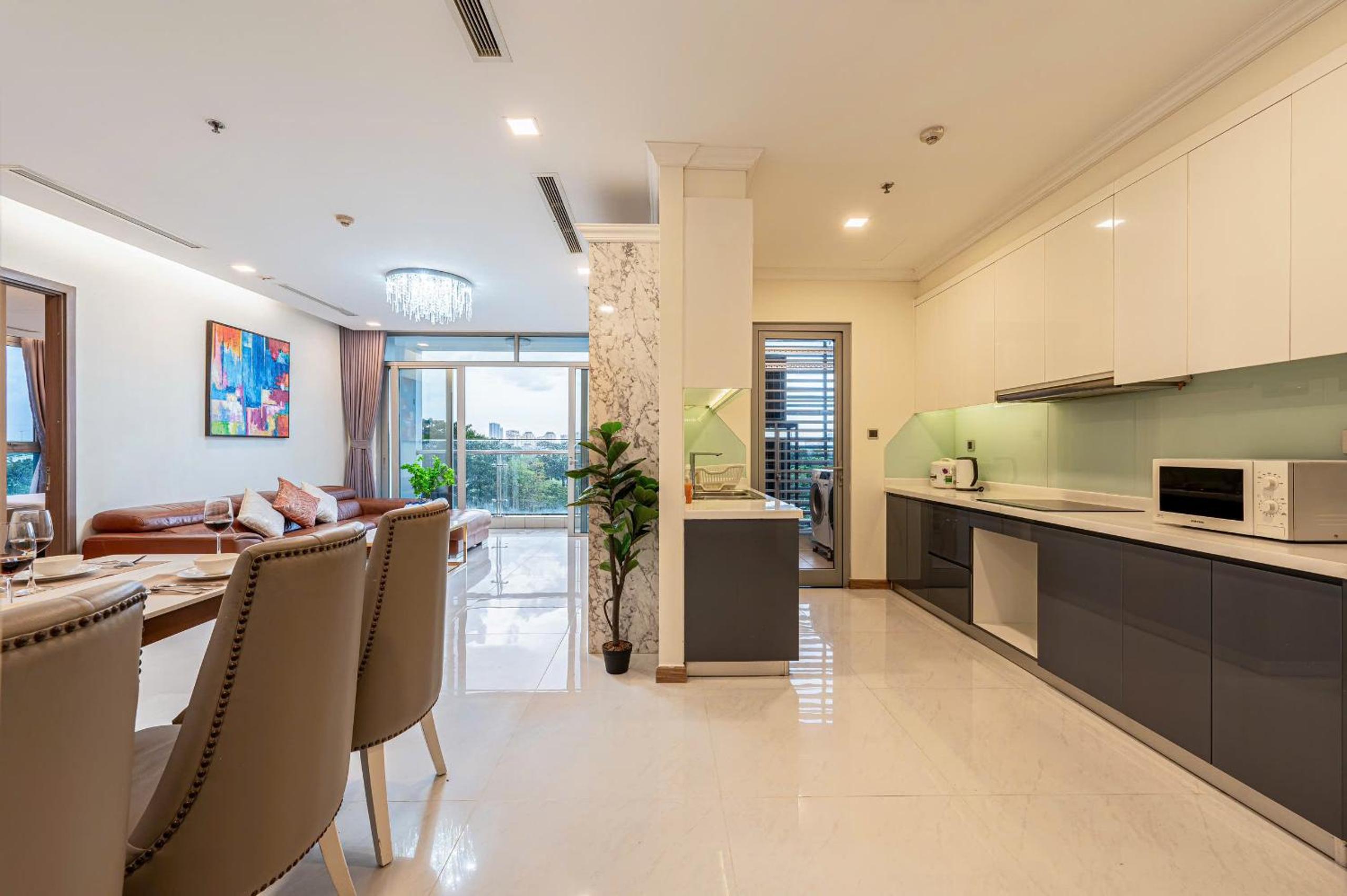 Luxury Apartment at Vinhomes Central Park