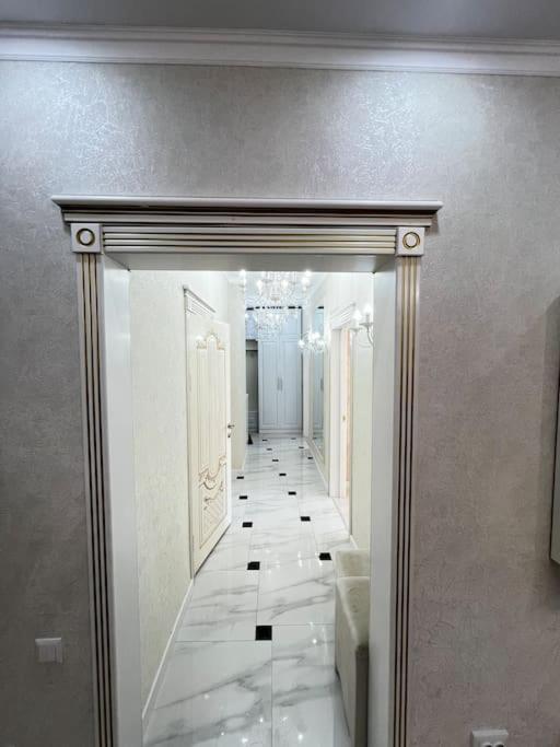Cozy apartment in hyper center of Bishkek view 5