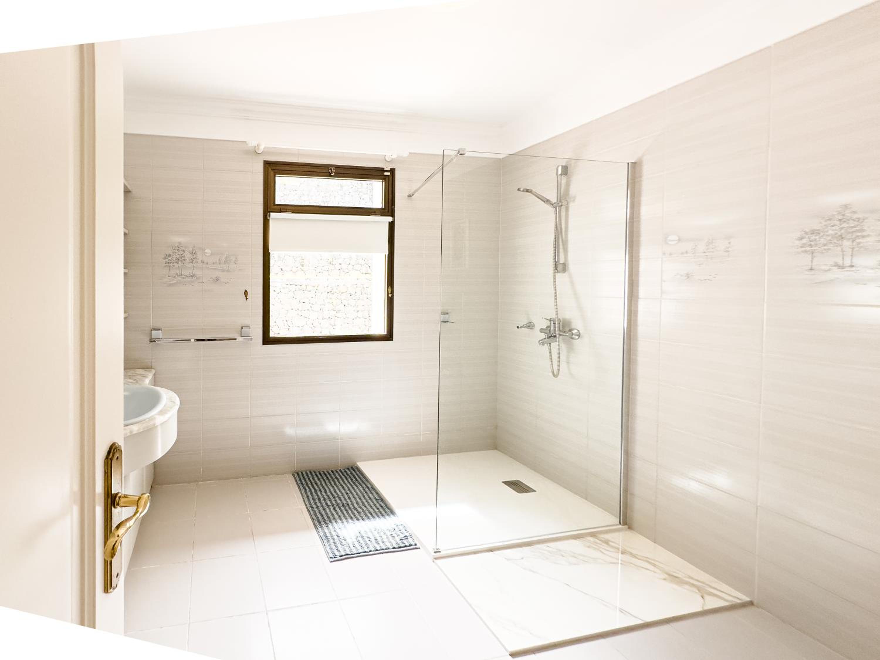 Dragon Tree Villa with Heated Private Pool Tenerife