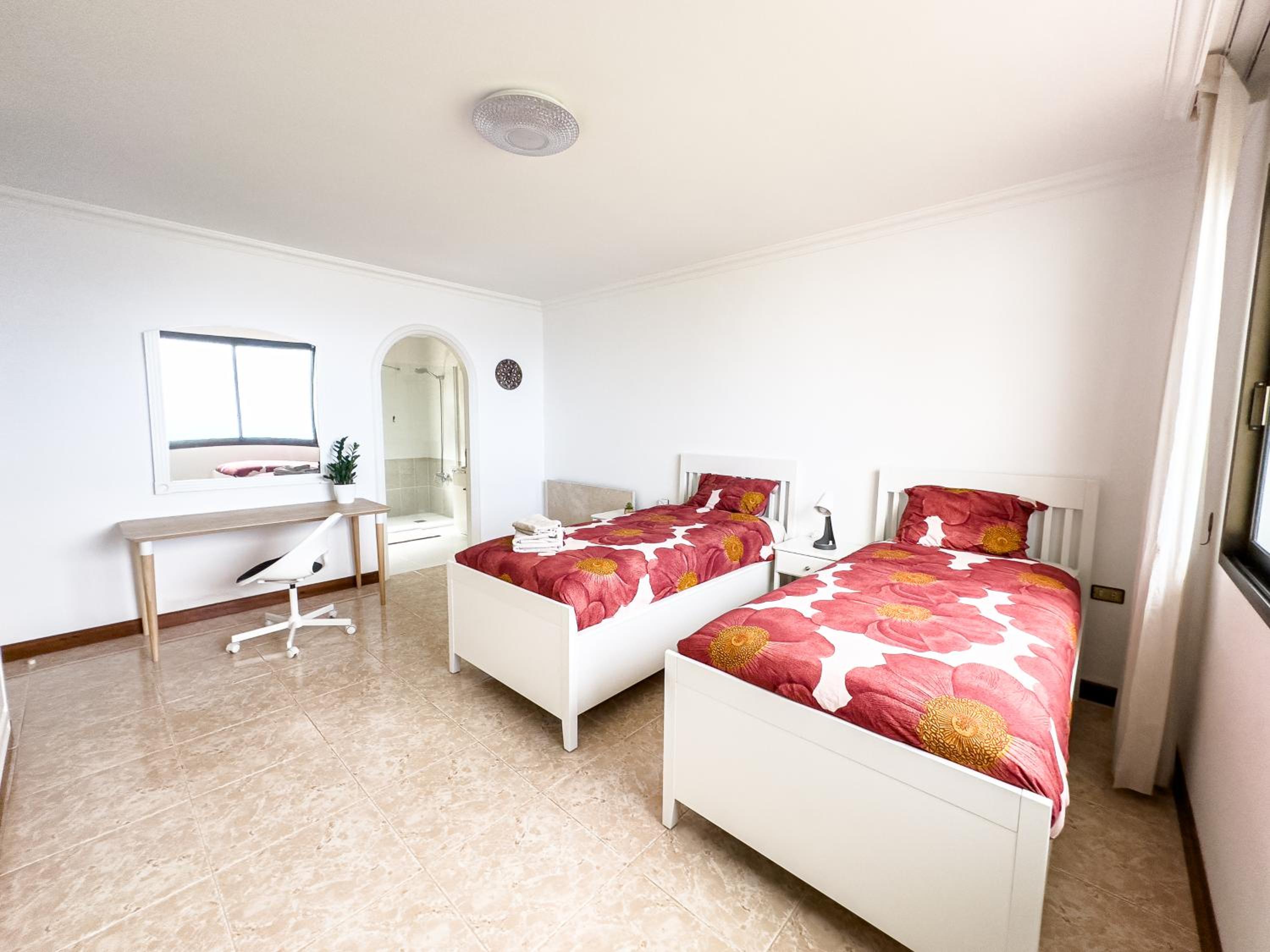 Dragon Tree Villa with Heated Private Pool Tenerife
