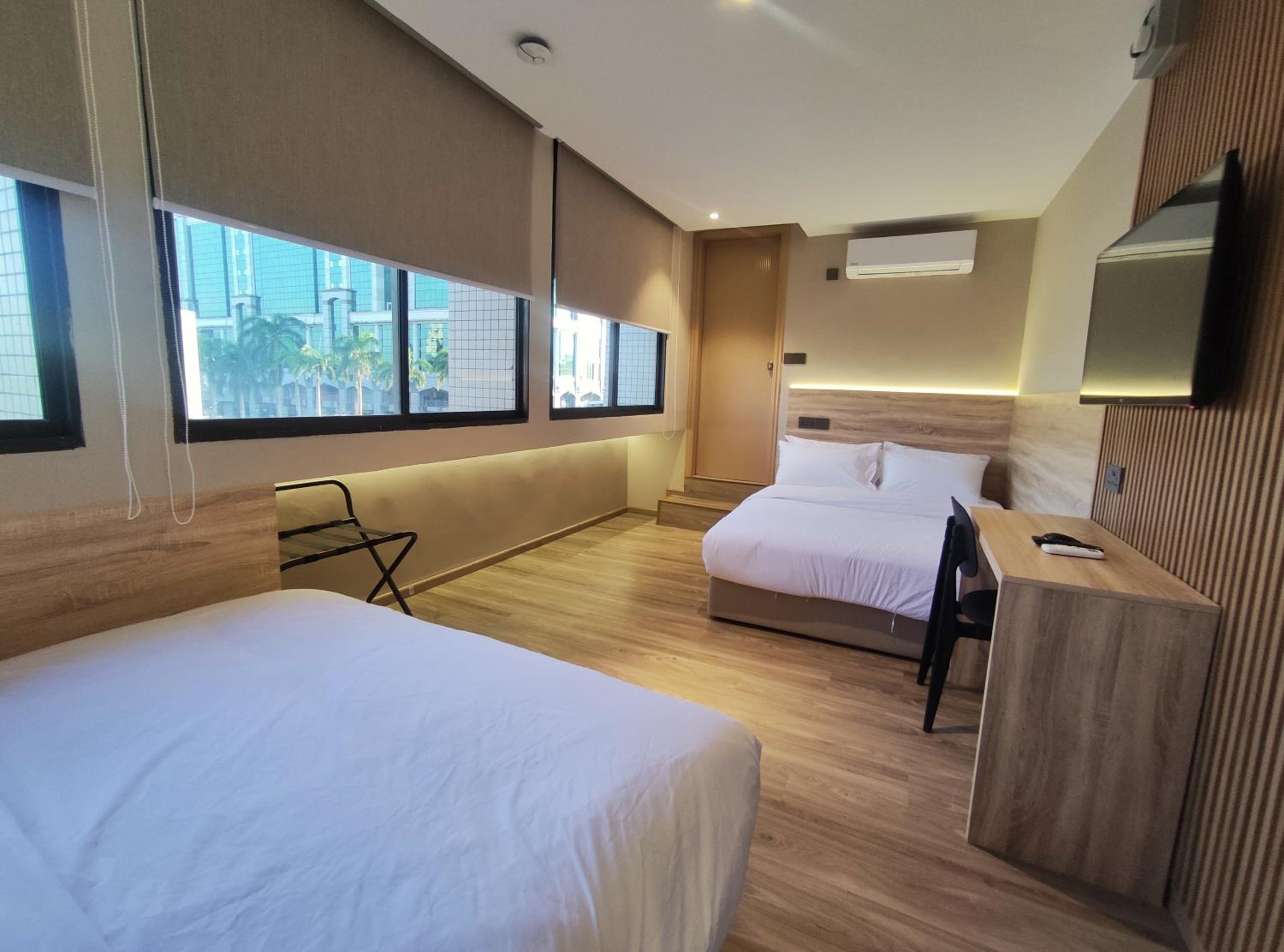 Nuvo Hotel