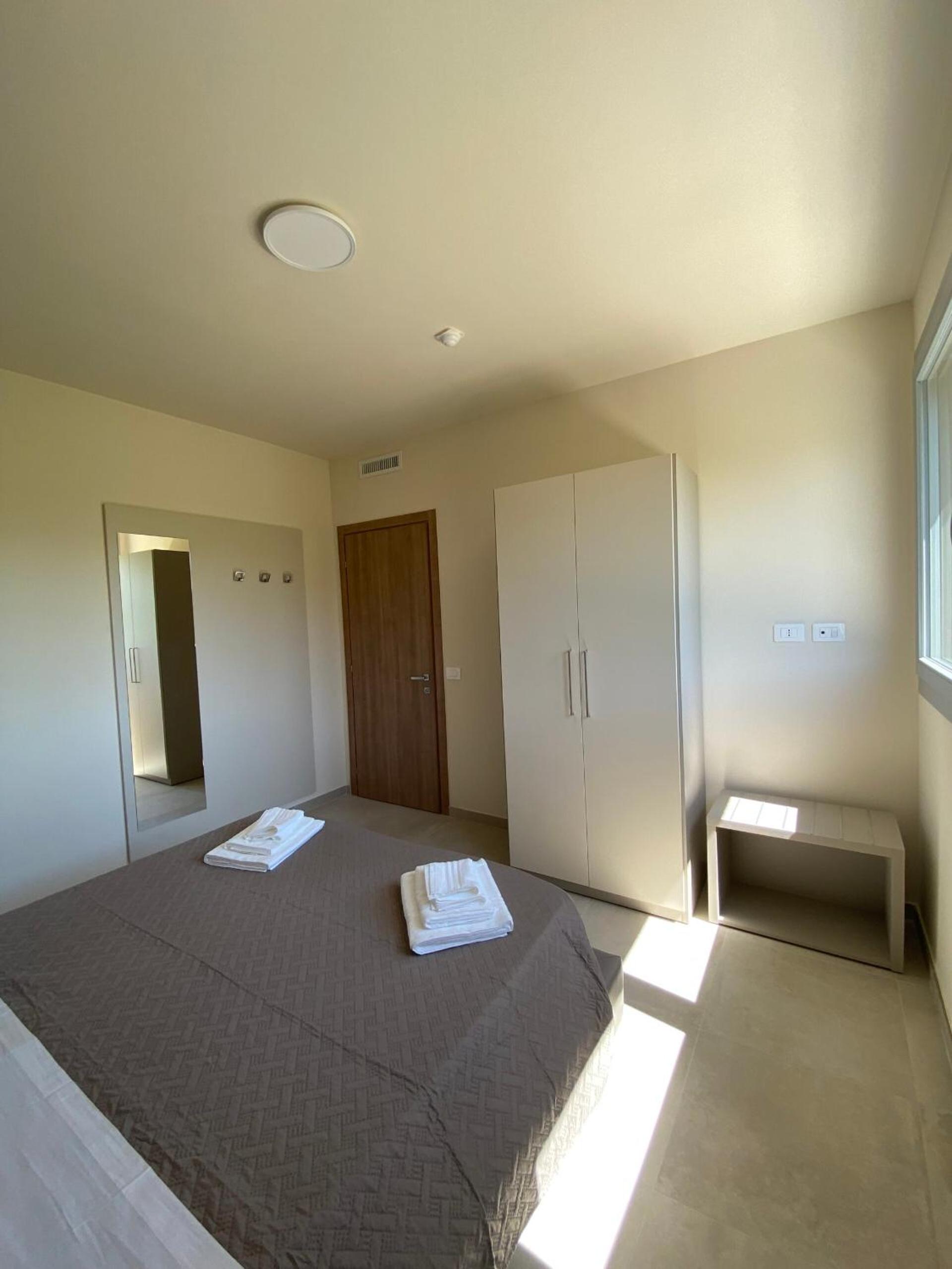 Residence Montefeltro Pesaro - Il Lupo Affitta