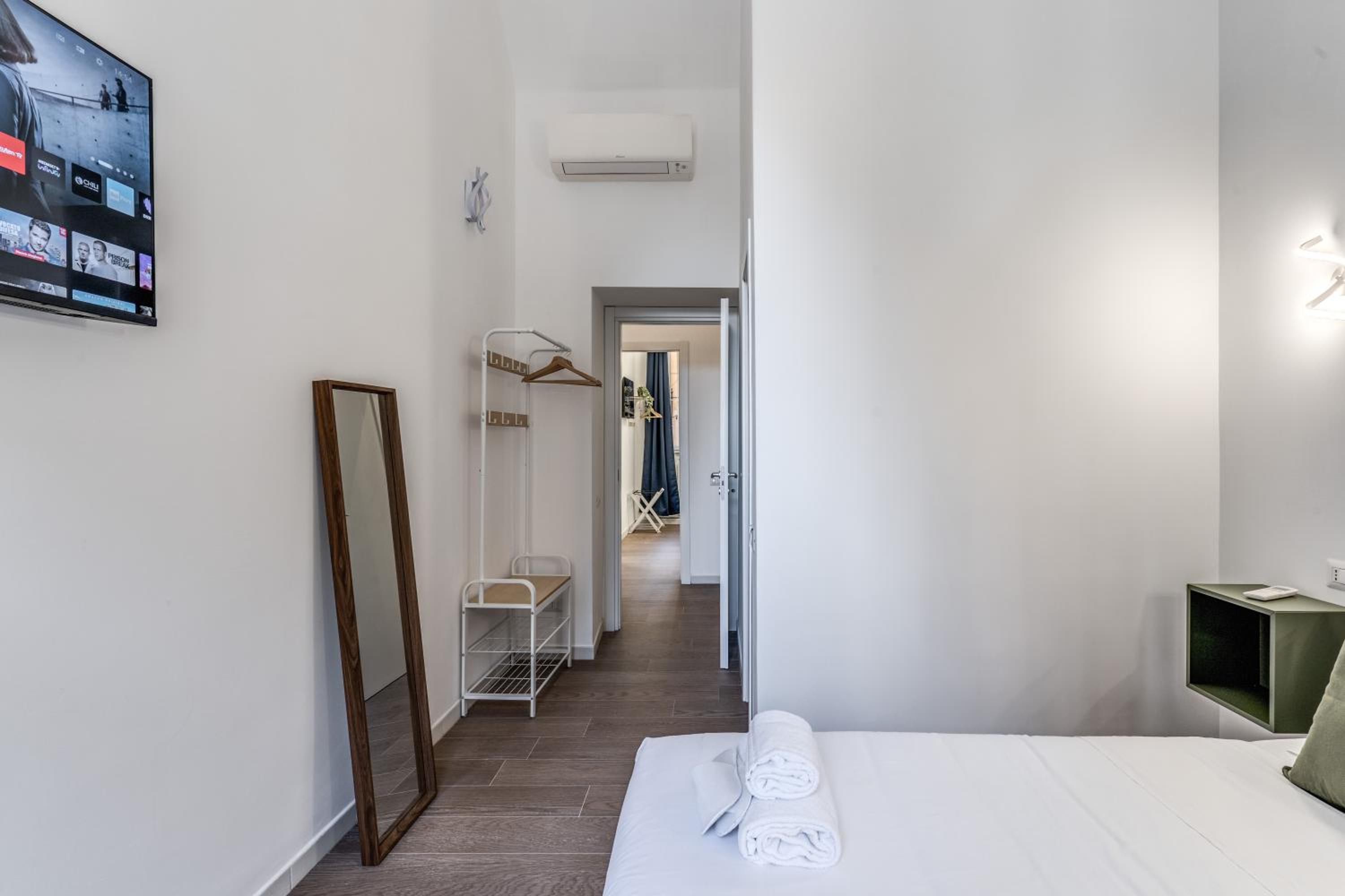 Domus Alessandro City Apartment