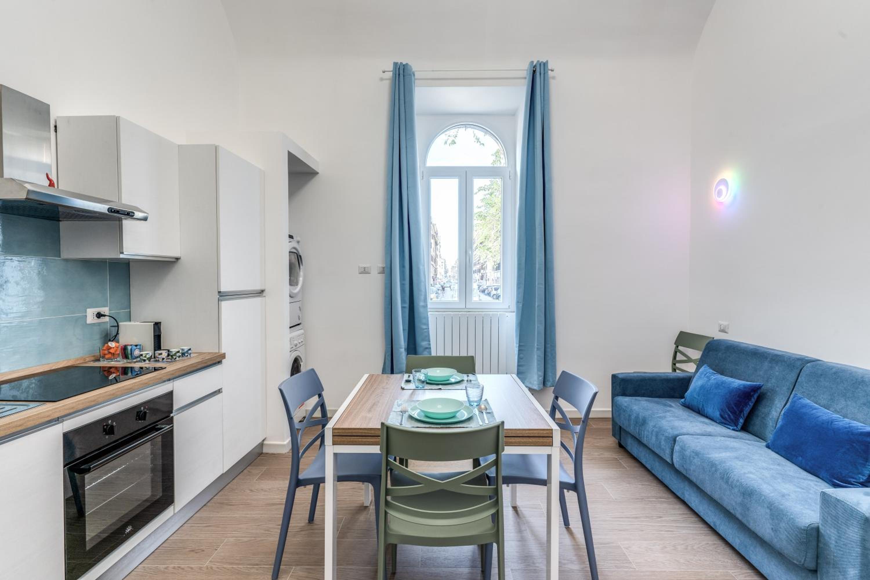Domus Alessandro City Apartment
