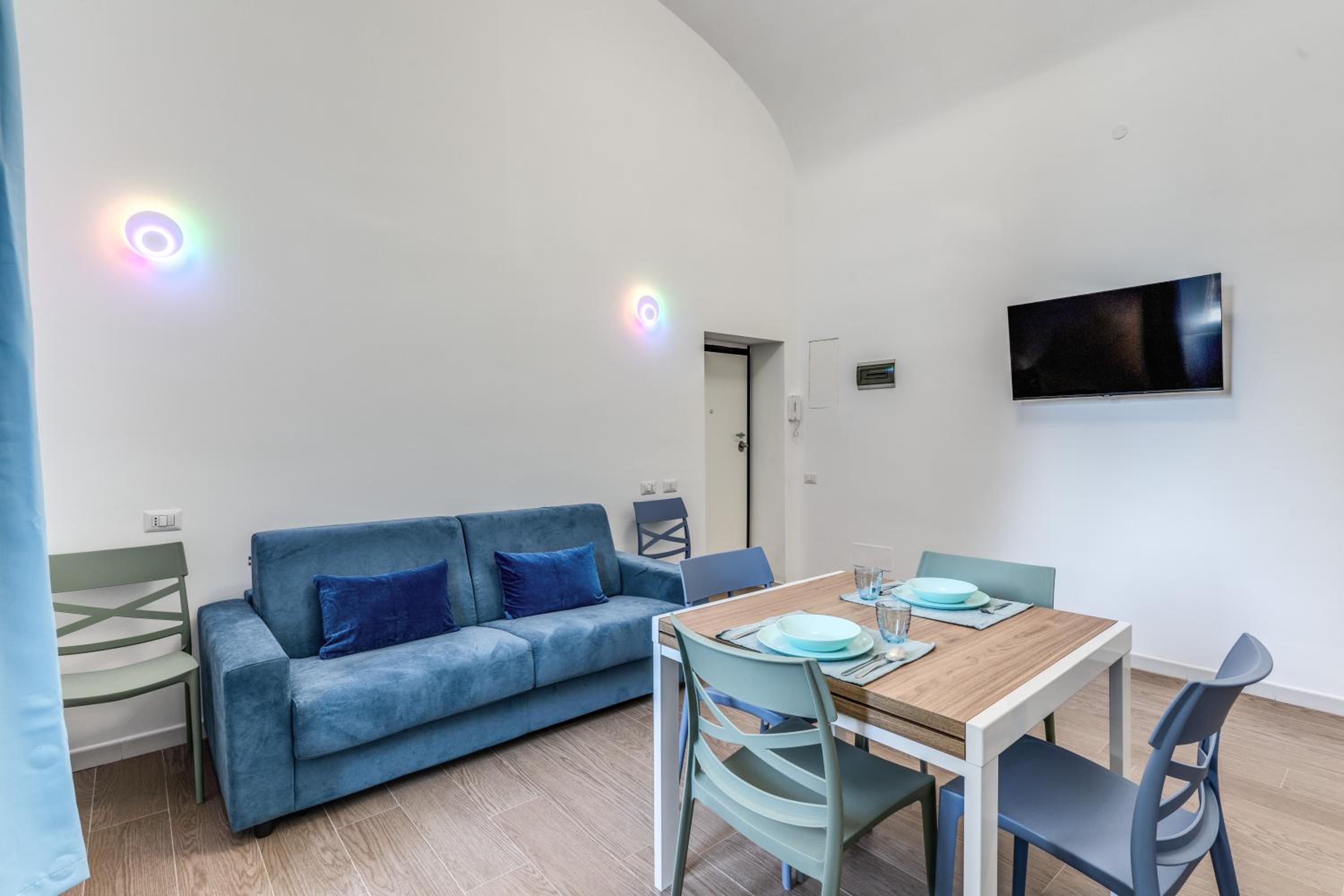 Domus Alessandro City Apartment