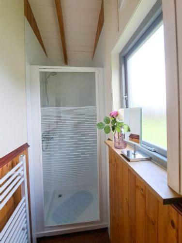 Puddleduck Hut Armathwaite with hot tub and dog agility course, perfect for a romantic break