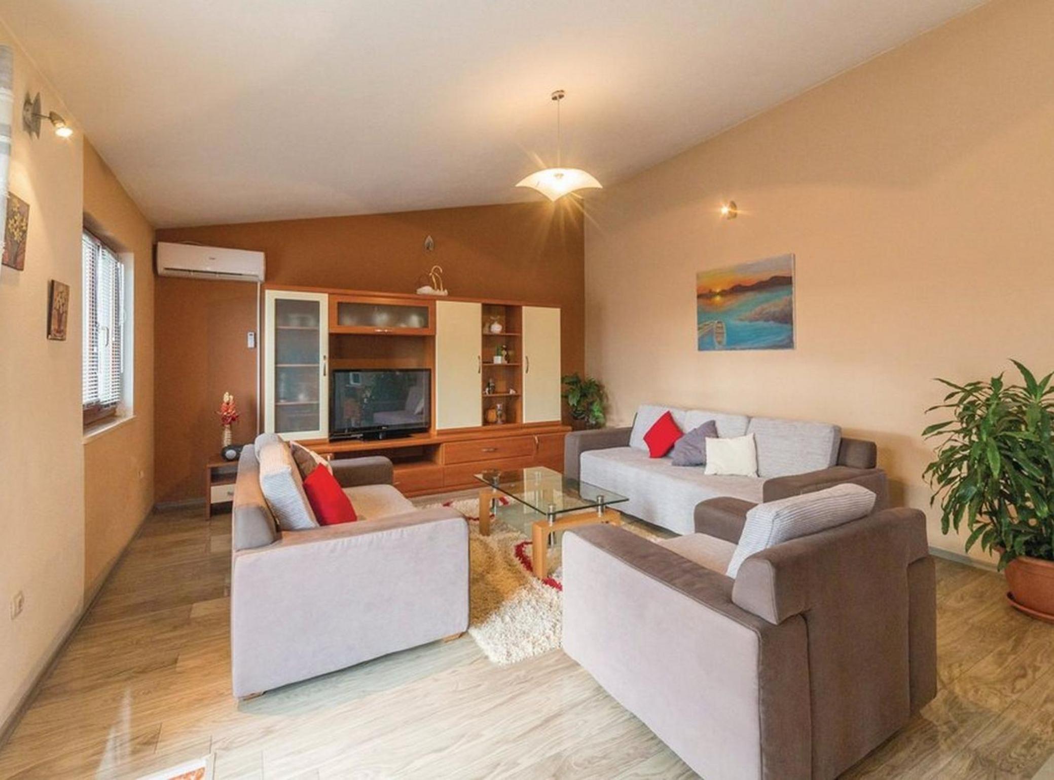 Mediterranean Stylish Villa with Pool in Kastel Stari