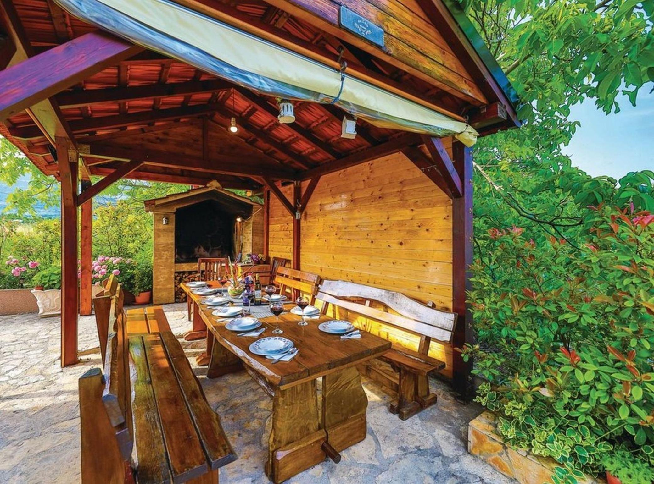 Mediterranean Stylish Villa with Pool in Kastel Stari