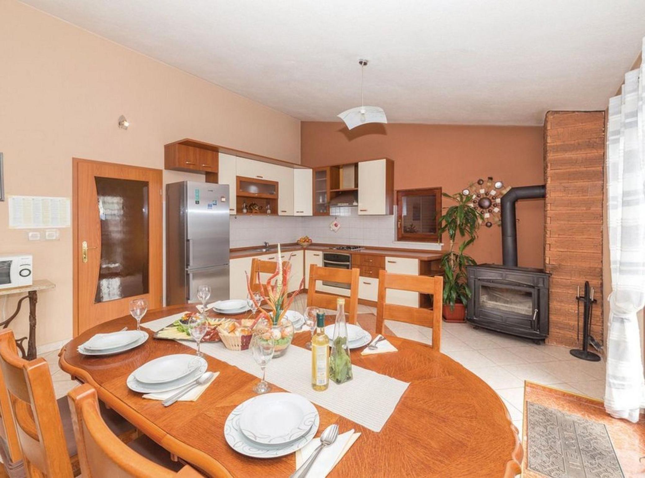 Mediterranean Stylish Villa with Pool in Kastel Stari