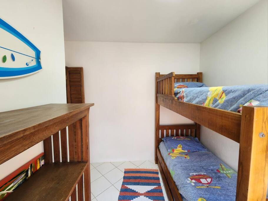 Casinha Charmosa em Camburizinho a 250m da Praia