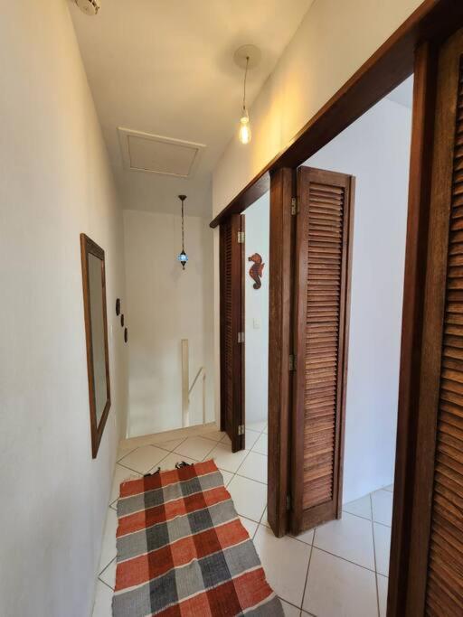 Casinha Charmosa em Camburizinho a 250m da Praia