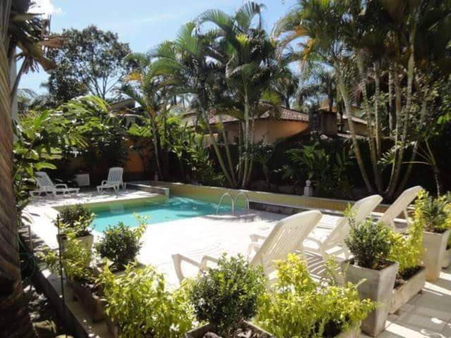 Casinha Charmosa em Camburizinho a 250m da Praia