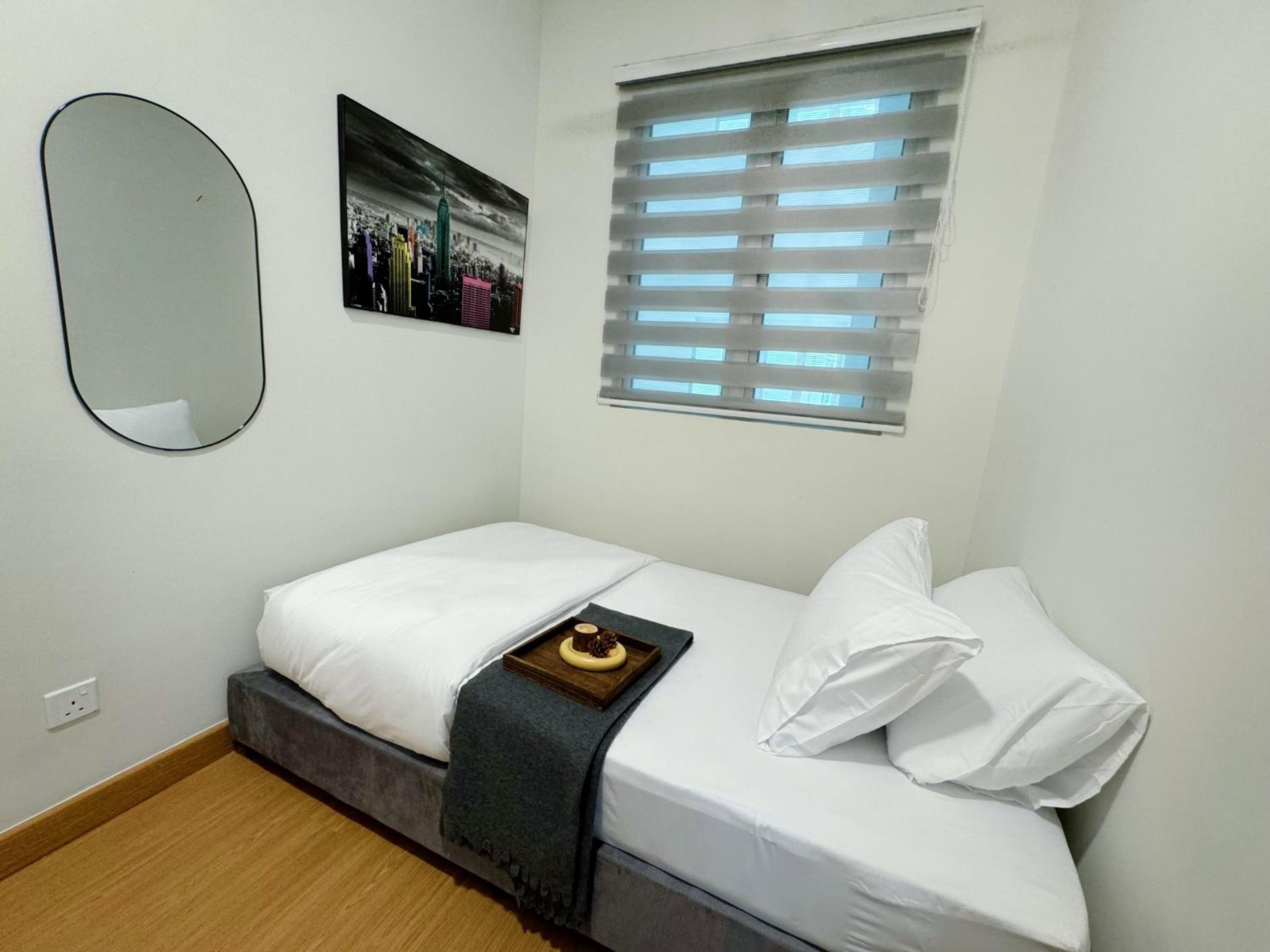 MH Platinum 2 Blissful Fully Aircon SUITE