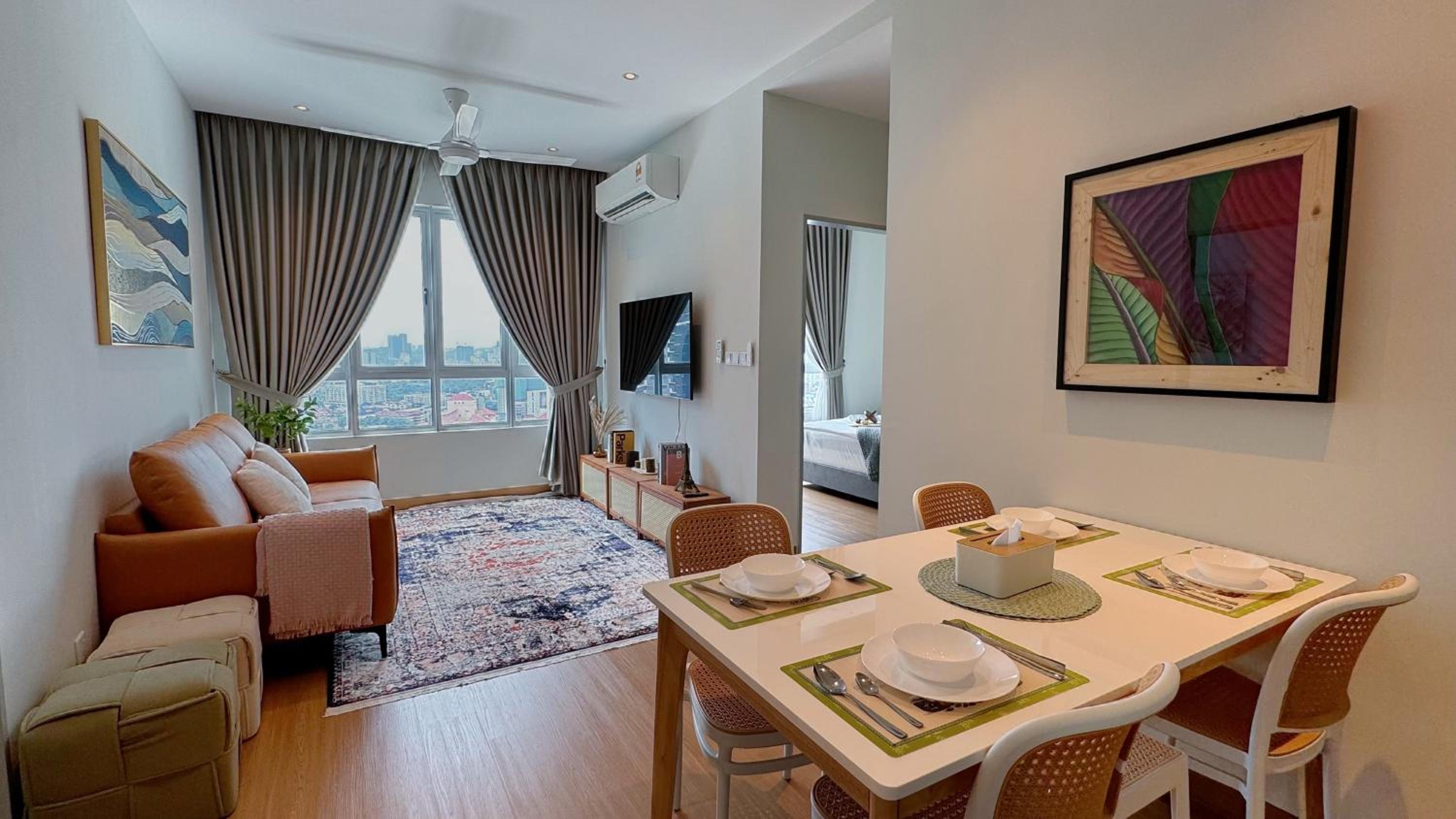 MH Platinum 2 Blissful Fully Aircon SUITE