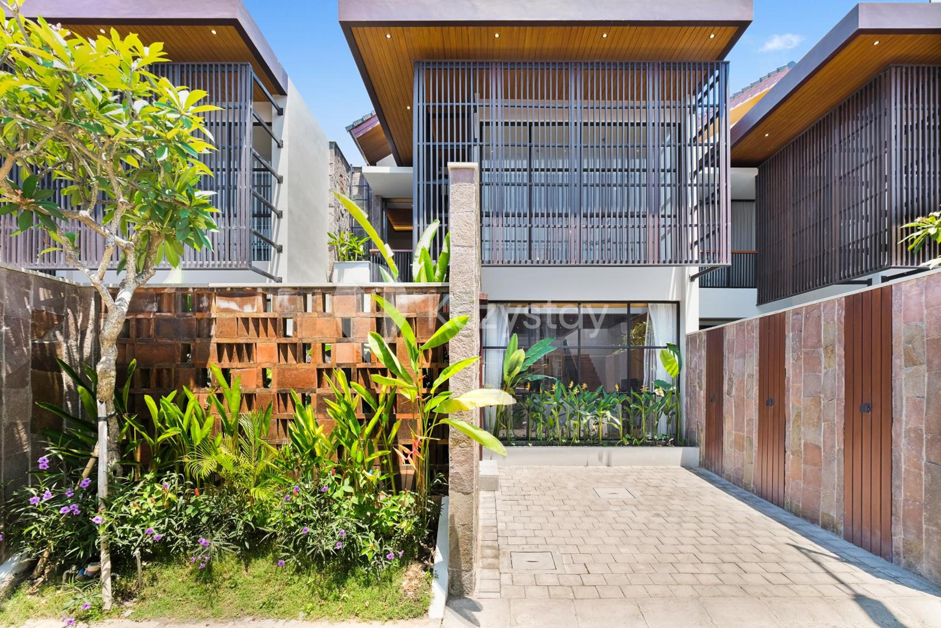 Aluna Villa by Kozystay - Canggu view 2