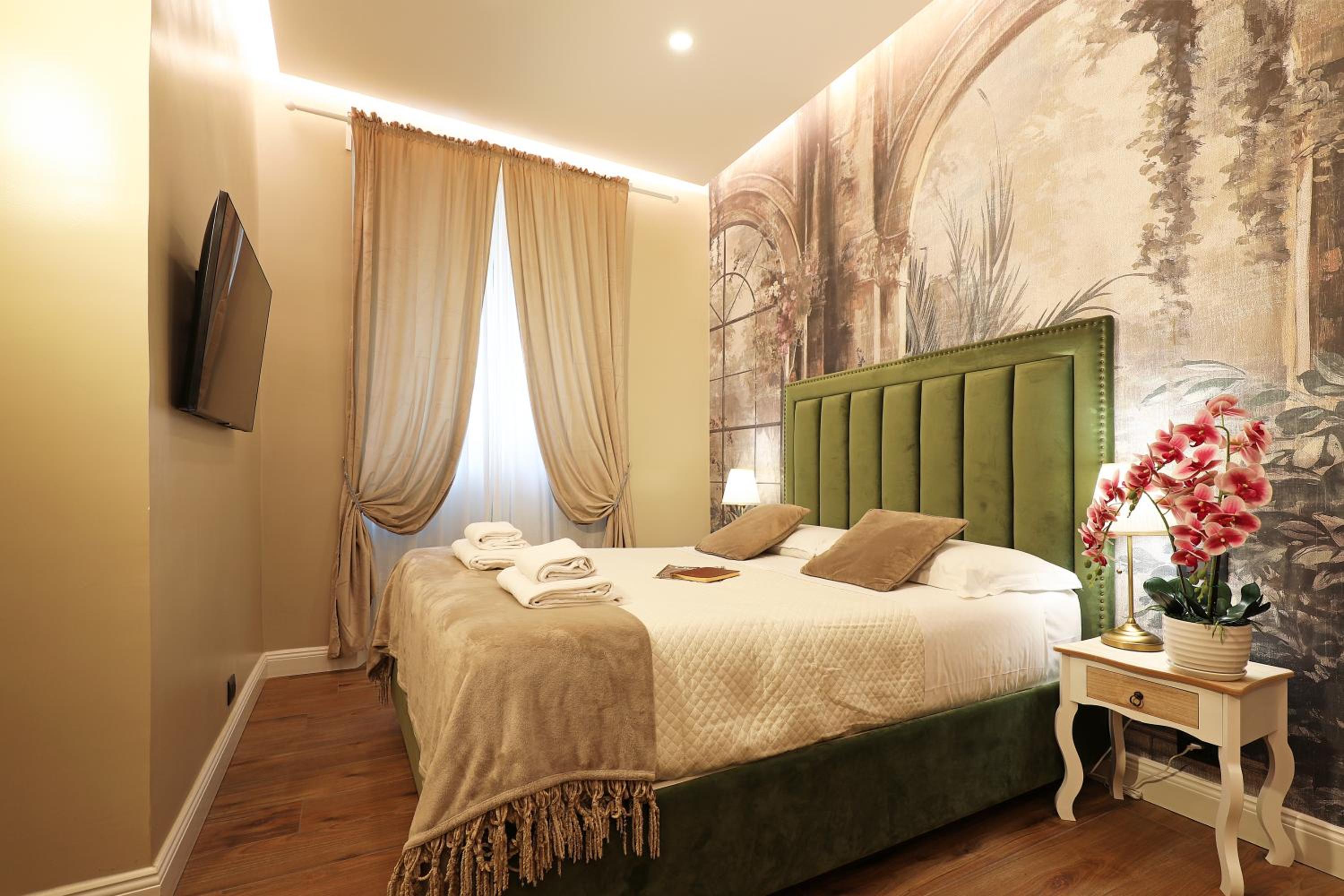 Grand Tour Rome Suites - Liberty Collection