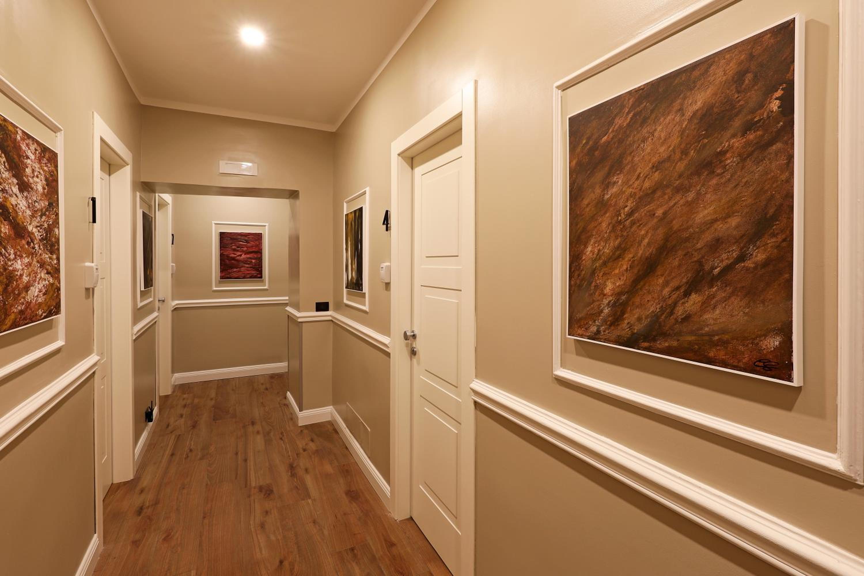 Grand Tour Rome Suites - Liberty Collection