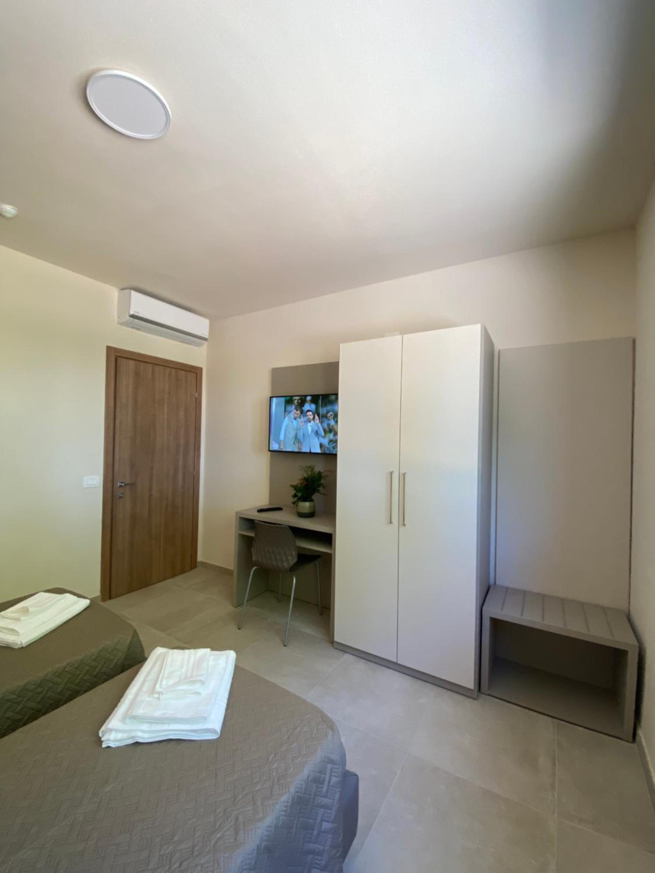 Residence Montefeltro Pesaro - Il Lupo Affitta
